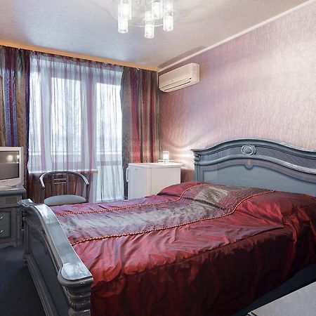 Druzhba Hotel And Restaurant Κχαρκίβ Εξωτερικό φωτογραφία